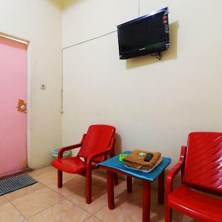 Hotel Wisma Yuli Syariah Medan Zewnętrze zdjęcie