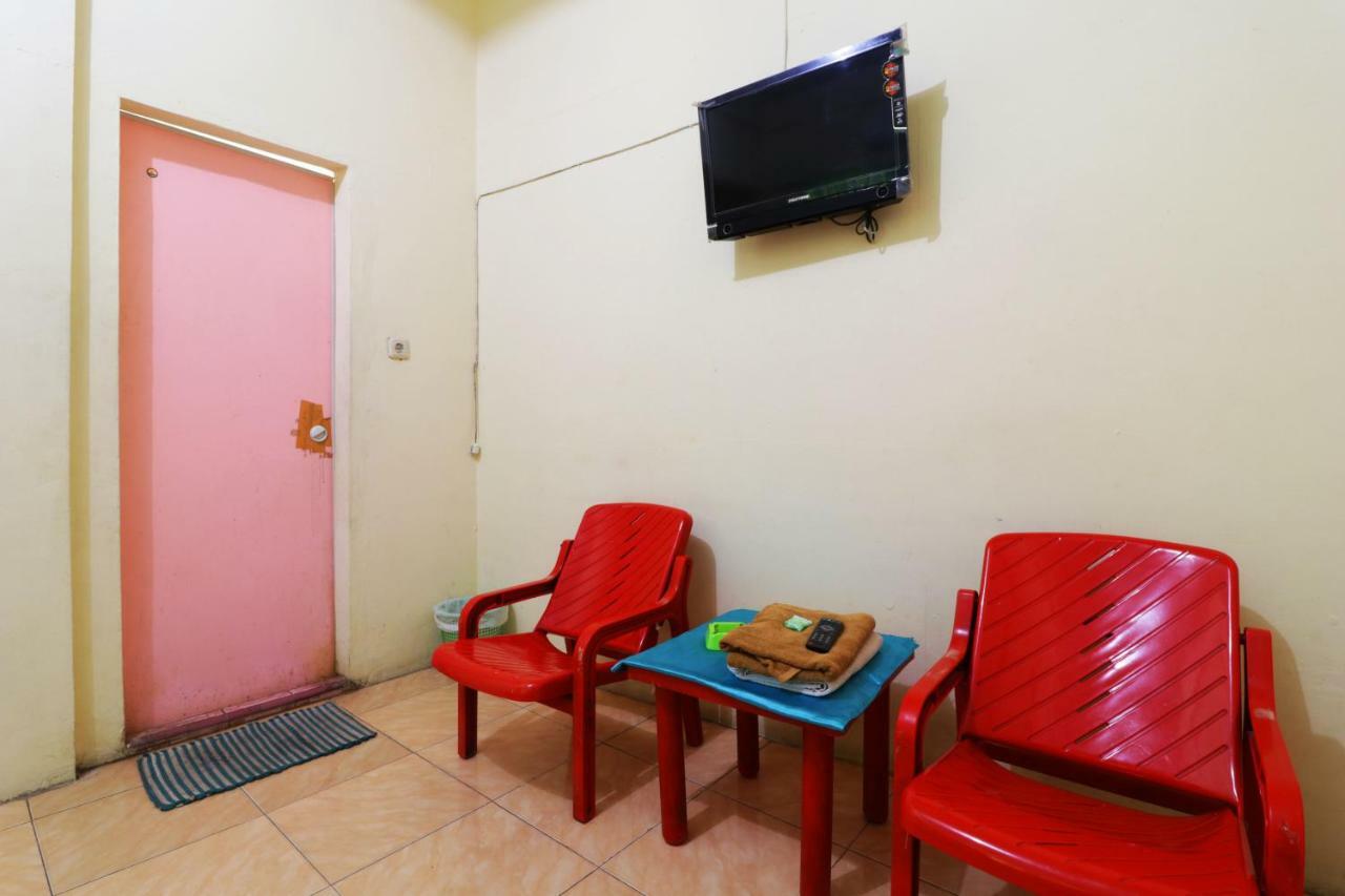 Hotel Wisma Yuli Syariah Medan Zewnętrze zdjęcie