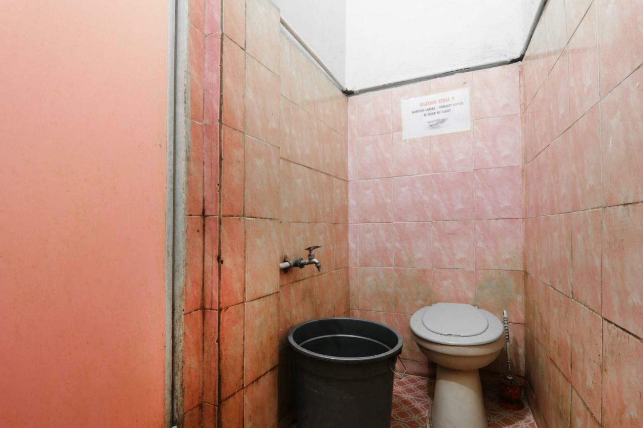 Hotel Wisma Yuli Syariah Medan Zewnętrze zdjęcie