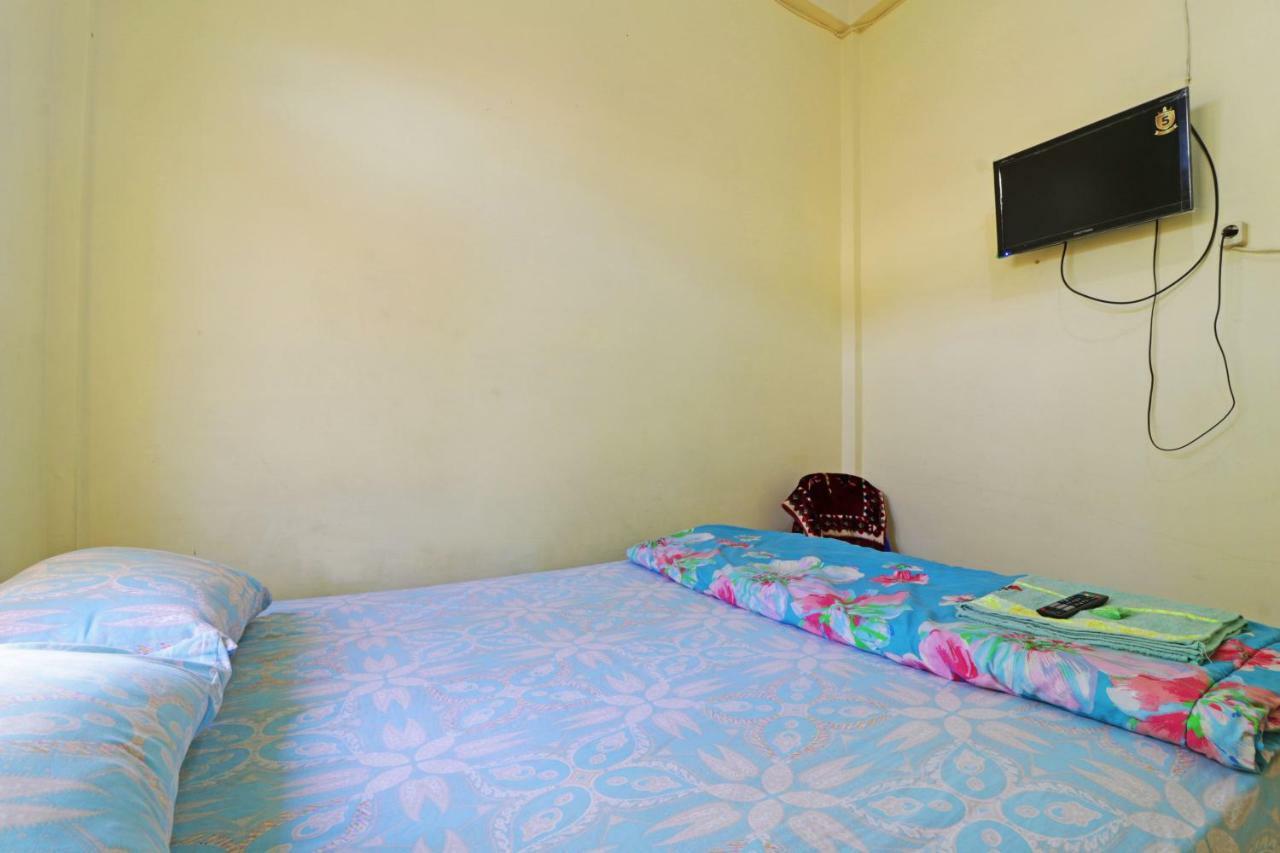 Hotel Wisma Yuli Syariah Medan Zewnętrze zdjęcie