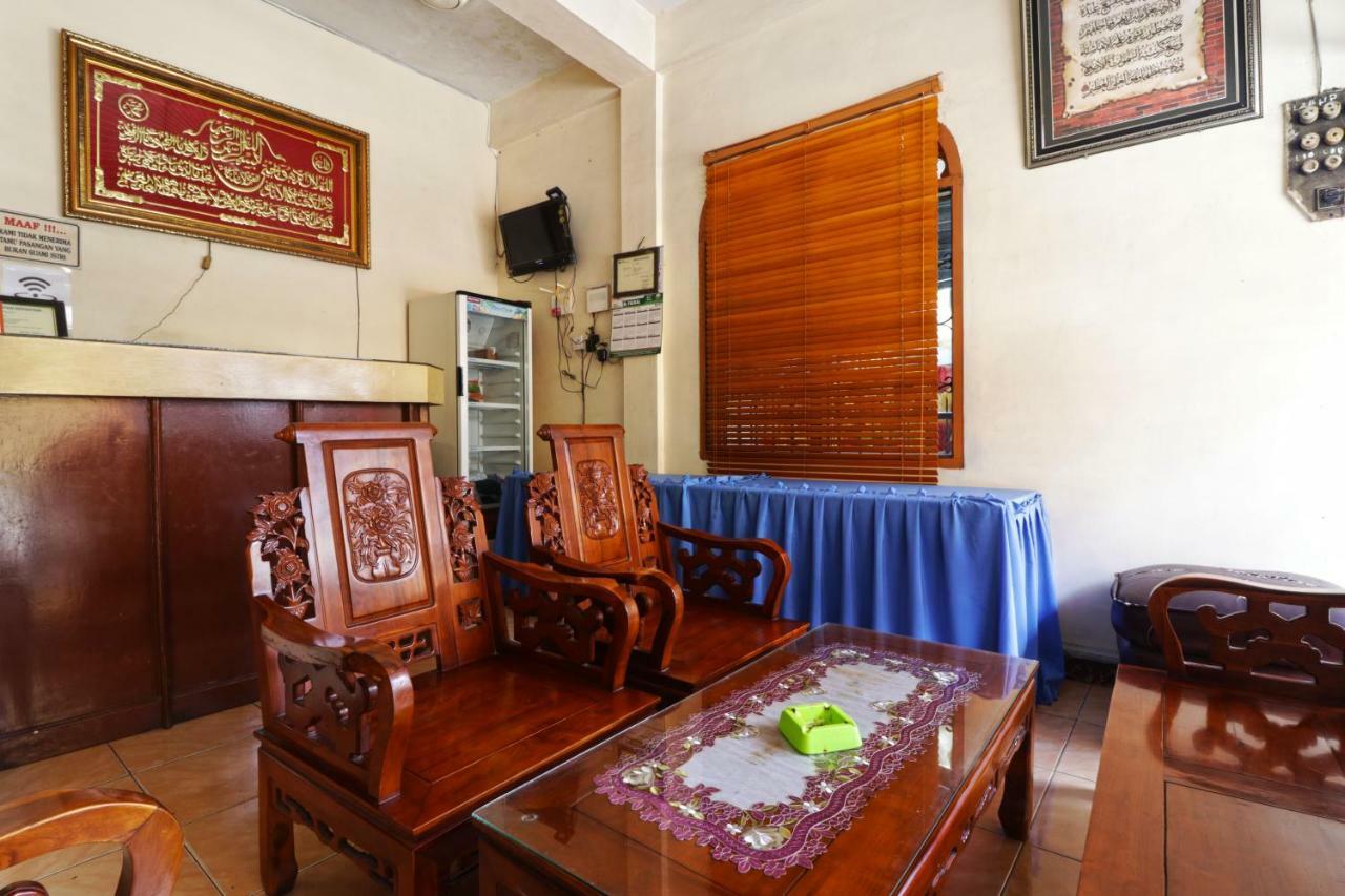 Hotel Wisma Yuli Syariah Medan Zewnętrze zdjęcie